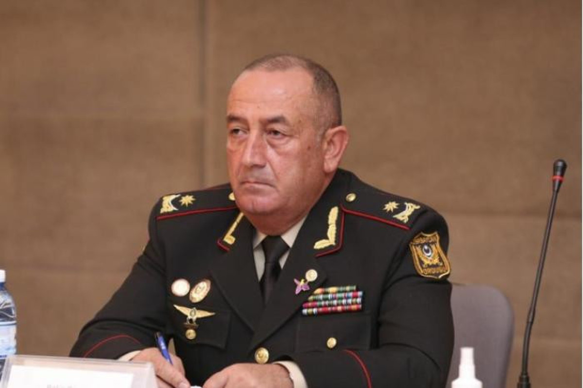 General BÉ™kir Orucov  mÃ¼dafiÉ™ nazirini ittiham edib